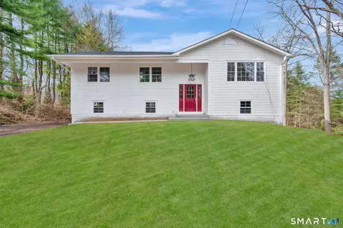 751 W Avon Rd, Avon, CT 06001