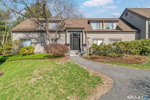 331 Heritage Vlg #D, Southbury, CT 06488