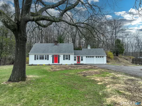 70 Cedar Dr, Durham, CT 06422