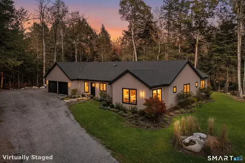 6 Kubish Rd, Litchfield, CT 06759