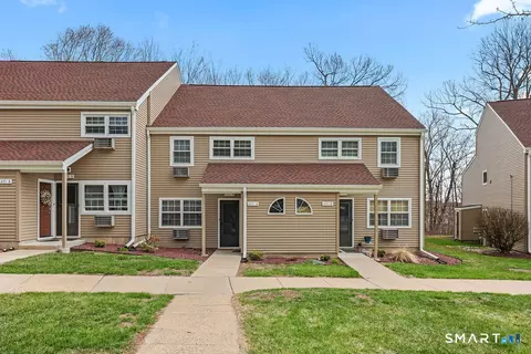 1271 Washington St #4, Middletown, CT 06457