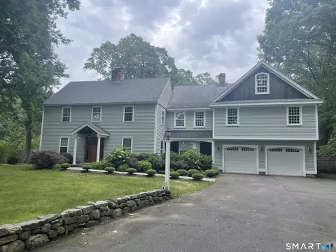 34 Wildcat Springs Dr, Madison, CT 06443