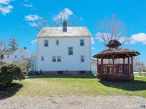 19 Church St, Plainfield, CT 06374