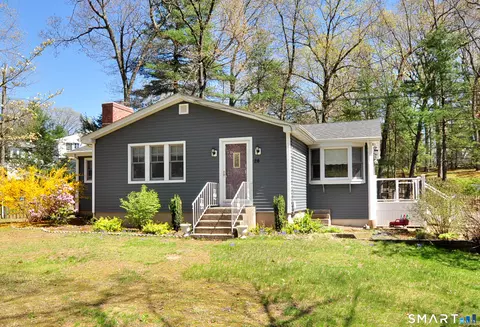 24 River Rd, Unionville, CT 06085