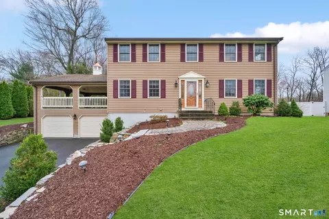 46 Riverside Dr, South Windsor, CT 06074