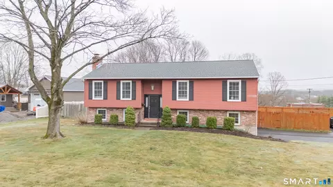 77 Howard Ave, Southington, CT 06489