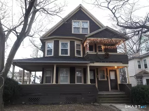 64-66 Ridge St, Manchester, CT 06040