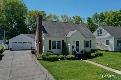 36 Marshall Rd, Manchester, CT 06040