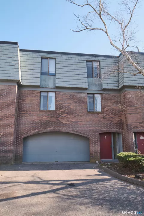 11 Trolley Crossing Ln #11, Middletown, CT 06457