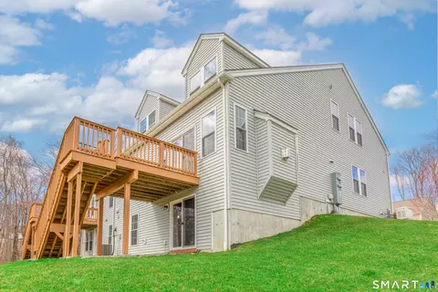 1077 Augusta Dr #1077, Oxford, CT 06478