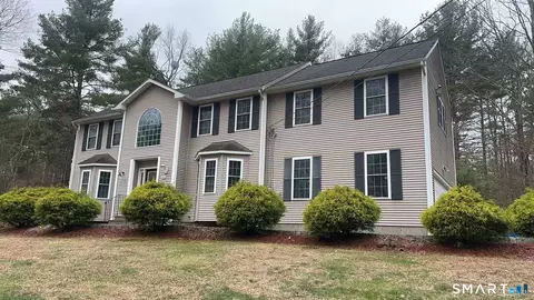 15 Salmon Dr, Brooklyn, CT 06234