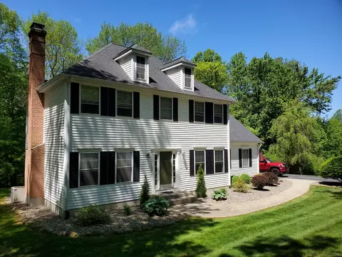 120 Woodbine Rd, Colchester, CT 06415