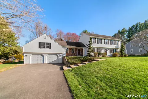 463 Payne Dr, Cheshire, CT 06410