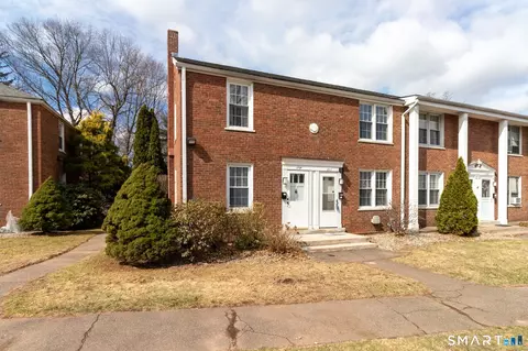 28 Garden Dr #K, Manchester, CT 06040