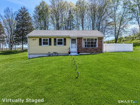 115 Wynwood Dr, New Milford, CT 06776