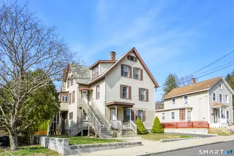 51 Locke St, Ansonia, CT 06401