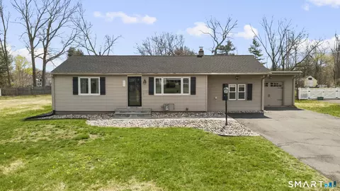 467 Quinnipiac Ave, North Haven, CT 06473