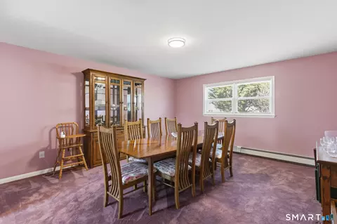 Dining - 9 Evas Dr, Brookfield, CT 06804 photo 2 of 3