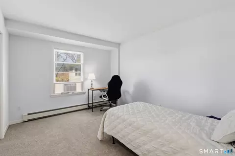 Bedroom - 9 Evas Dr, Brookfield, CT 06804 photo 5 of 5