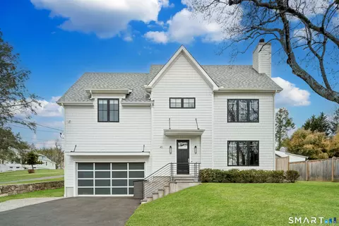 40 Richmondville Ave, Westport, CT 06880