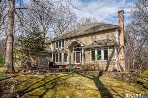 67 Hunters Xing, Burlington, CT 06013