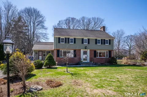 18 Ripley Rd, Glastonbury, CT 06033