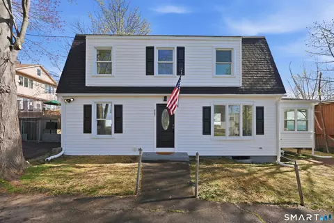467 Ocean Ave, West Haven, CT 06516