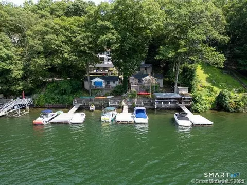 1 Marker Rd, Danbury, CT 06810