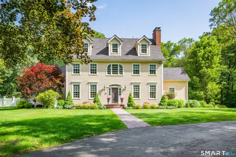 249 Old Farms Rd, Watertown, CT 06795