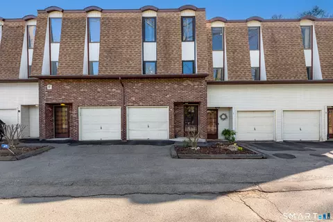 426 Farmington Ave #F6, New Britain, CT 06053
