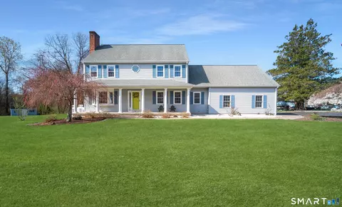 67 Wildwood Ln, Middletown, CT 06457