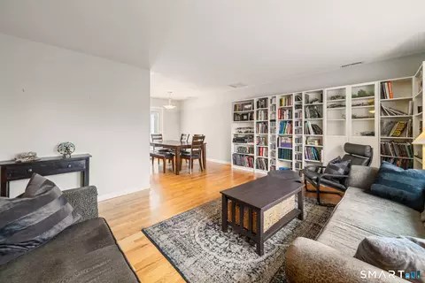 Living - 51 Sky View Cir, Hamden, CT 06514 photo 2 of 7