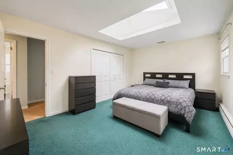 Bedroom - 51 Sky View Cir, Hamden, CT 06514 photo 1 of 11
