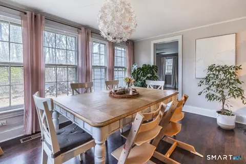 Dining - 33 Jerusalem Hl, Trumbull, CT 06611 photo 2 of 2