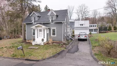Exterior - 33 Jerusalem Hl, Trumbull, CT 06611 photo 6 of 6