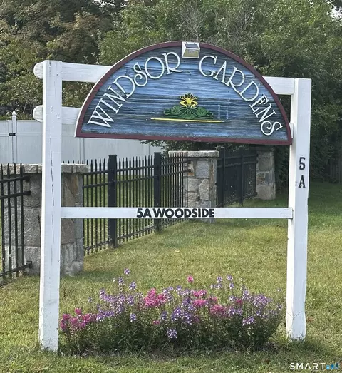 5 Woodside Ave #F65, Danbury, CT 06810