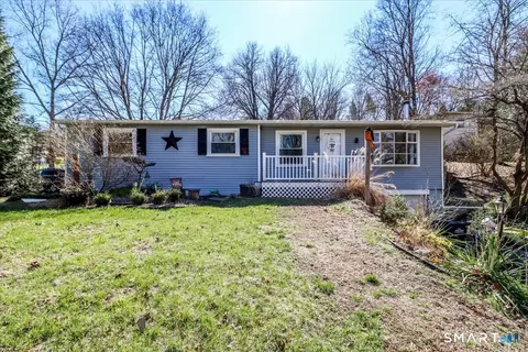 61 Pumpkin Hill Rd, New Milford, CT 06776