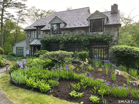 53 Goodwives River Rd, Darien, CT 06820
