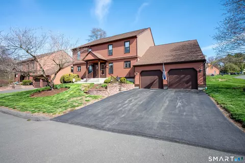 125 Colonial Hill Dr #125, Wallingford, CT 06492