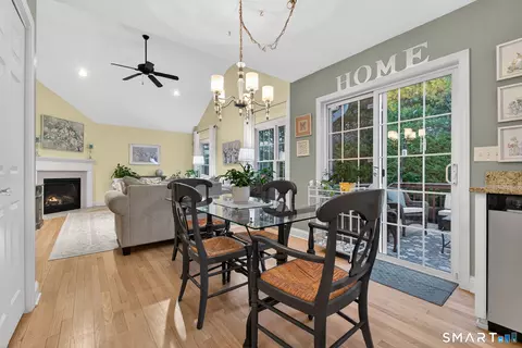 Dining - 3 Windward Dr #3, Niantic, CT 06357 photo 1 of 5
