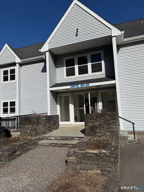 1 Beaver Brook Rd #29, Danbury, CT 06810