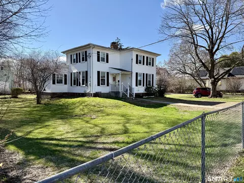 52 S 1st St, Meriden, CT 06451