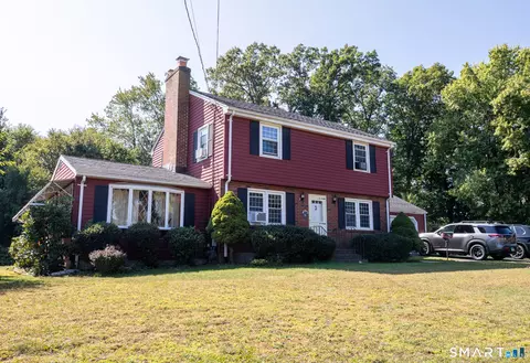 33 Spruce Dr, East Hartford, CT 06118