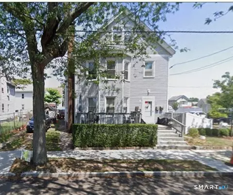 121 Pine St, New Haven, CT 06513