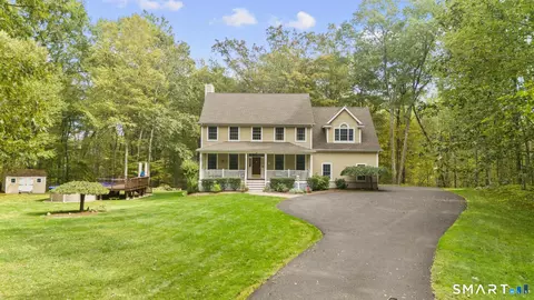19 Bonny Rd, Brookfield, CT 06804