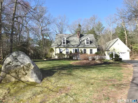 253 Hurlburt St, Glastonbury, CT 06033