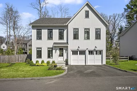 9 White Barns Ln #9, Norwalk, CT 06851