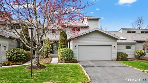 4 Thistle Holw #4, Avon, CT 06001