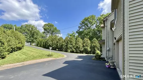 Exterior - 25 Stephen St, Derby, CT 06418 photo 2 of 3