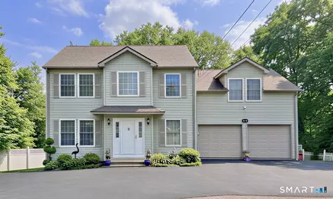 25 Stephen St, Derby, CT 06418